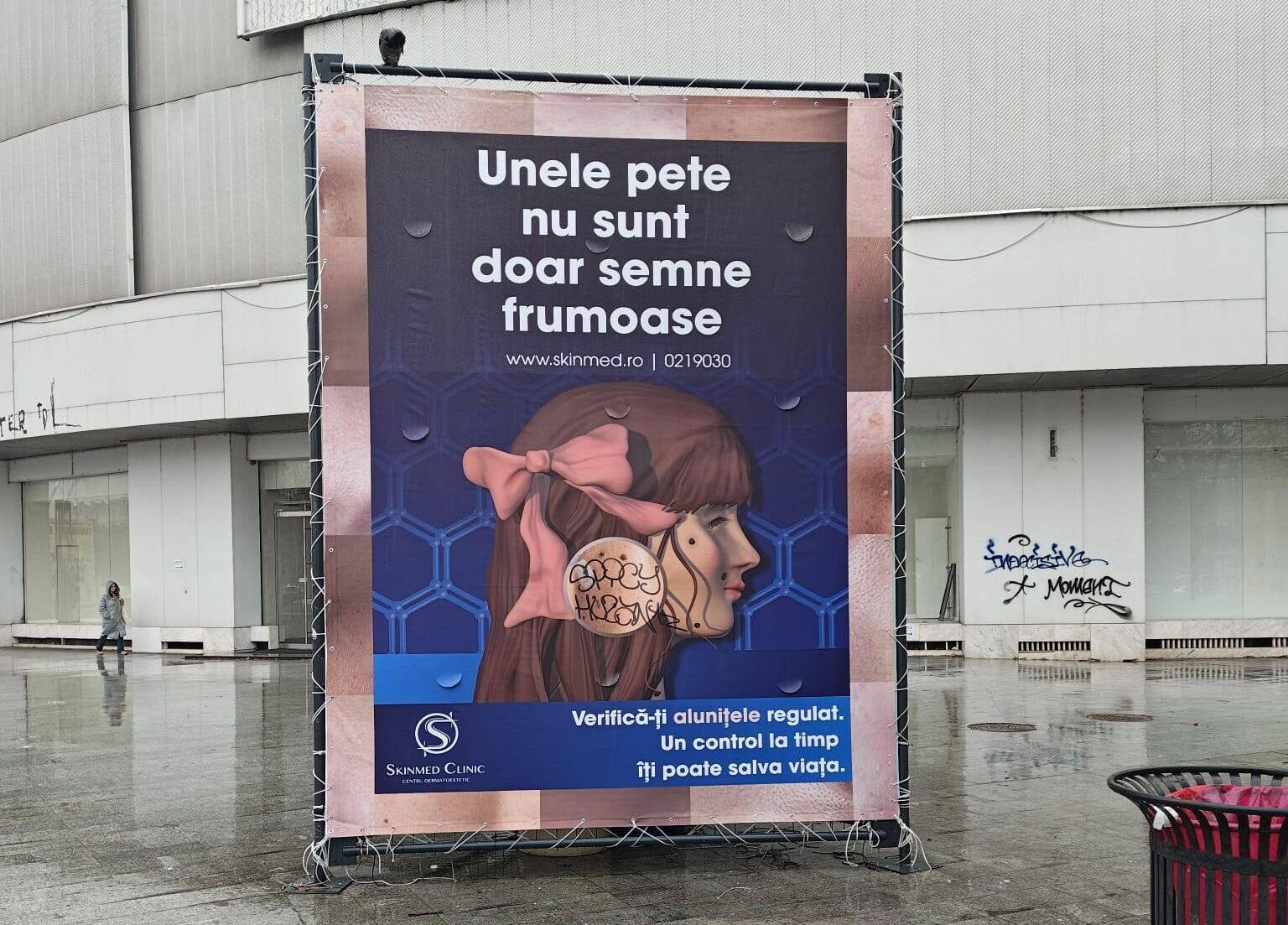 Primăria Generală elimină reclamele ilegale, Ciucu: „Făceau doar bani, fără taxe”