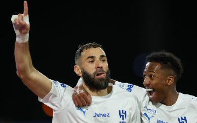 Karim Benzema a debutat cu hattrick în tricoul lui Al Hilal, împotriva echipei lui Marius Șumudică