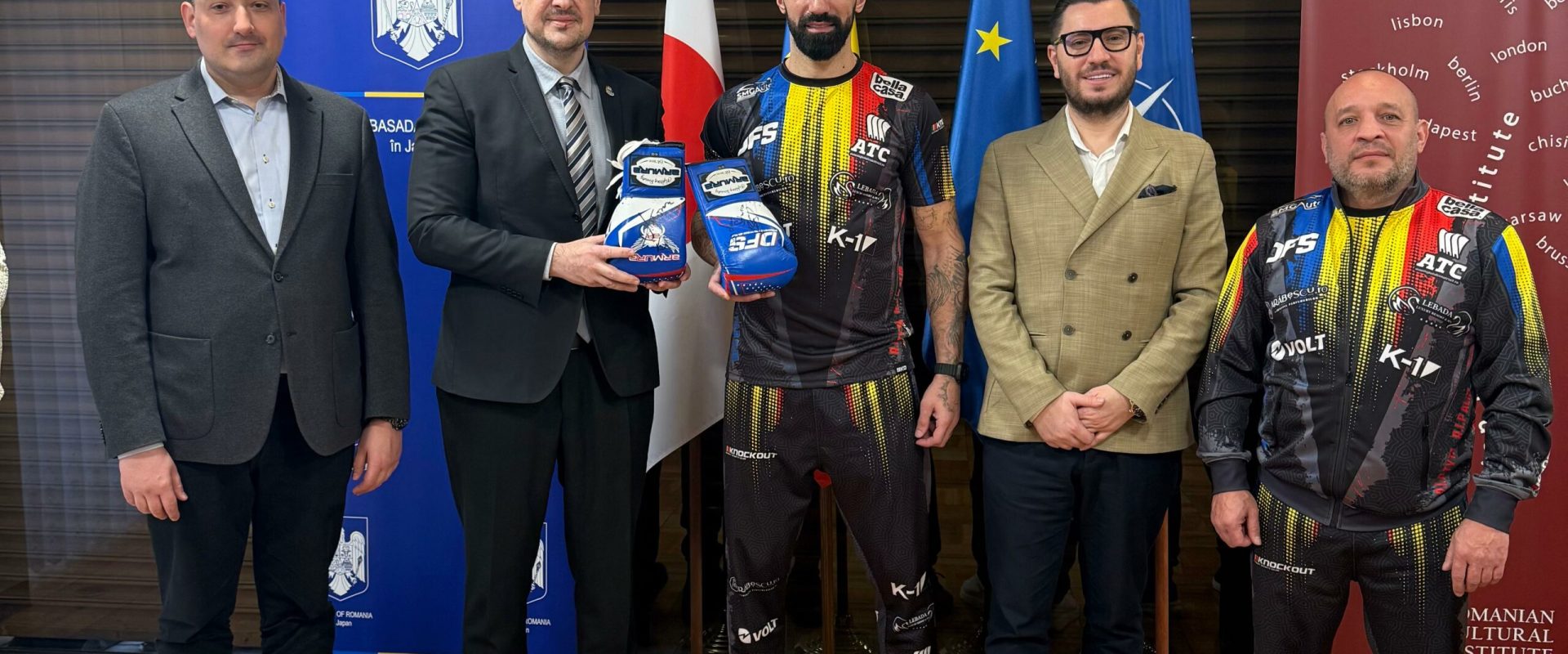 Bogdan Stoica a ajuns la Tokyo pentru K-1 World Grand Prix Final 8. Revanșă cu Mattia Faraoni în sferturi