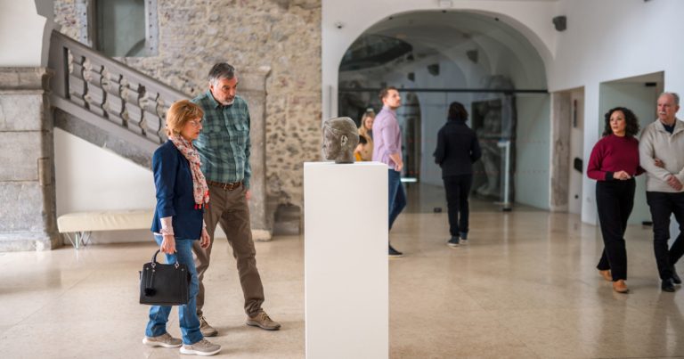 Brâncuși sărbătorit în 2026: Evenimente culturale în București și țară