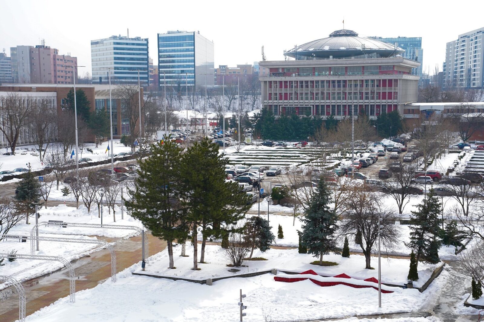 Un nou campus pentru studenții Politehnicii București, cu investiții europene, în centrul atenției Universitatea Politehnica București va beneficia în curând de o nouă infrastructură menită să răspundă nevoilor tot mai mari ale studenților, mai ales celor din categorii defavorizate