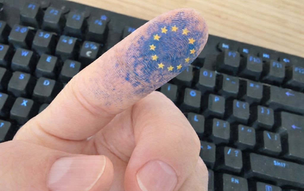Date-biometrice-UE-politie.jpg