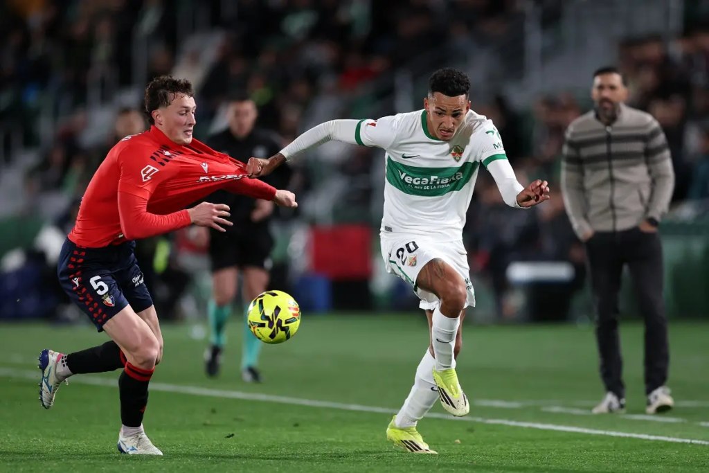 Elche y Osasuna no pasaron del 0-0 en Liga española