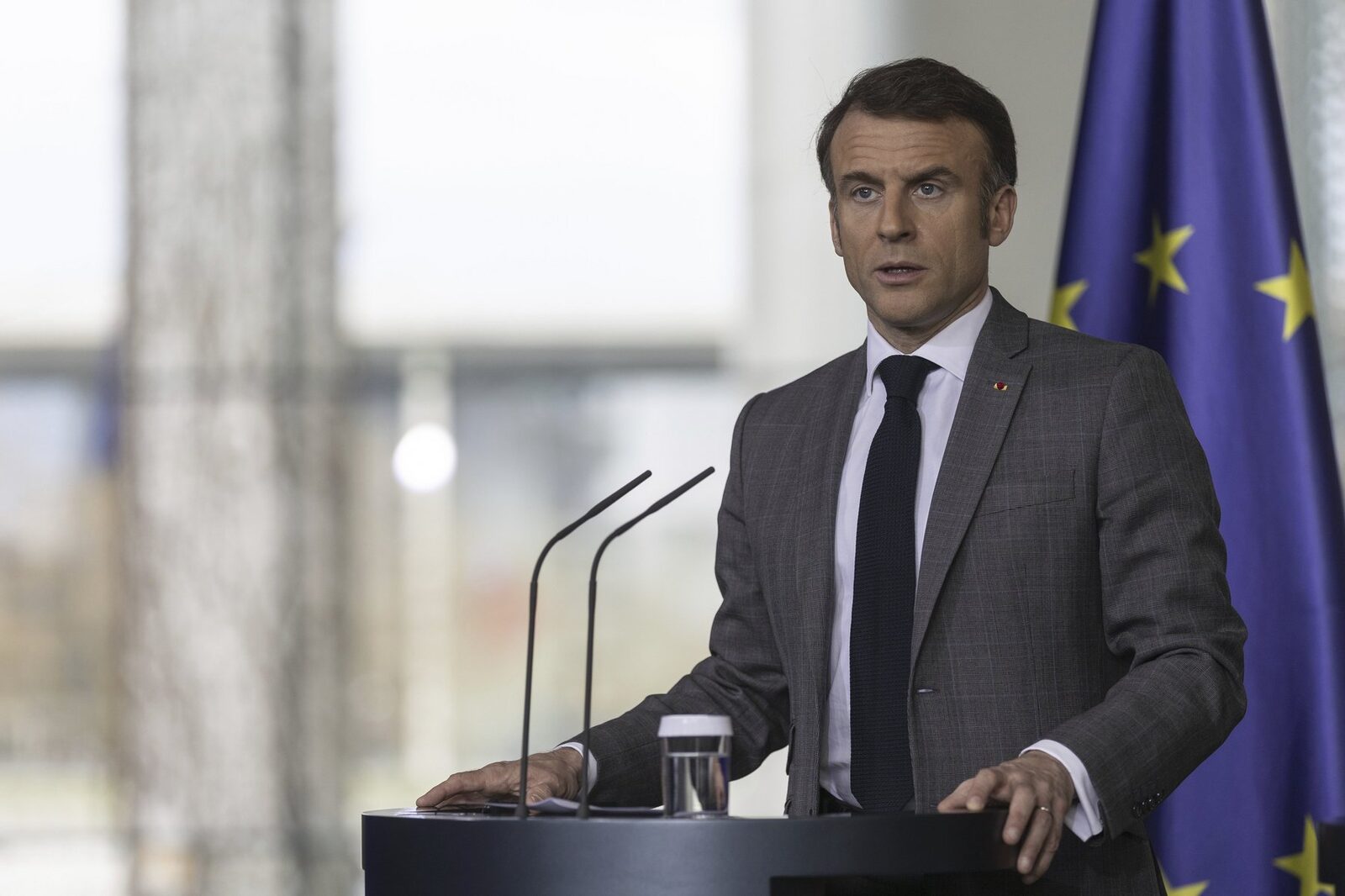 UE trimite înalți oficiali la Moscova, anunță Reuters