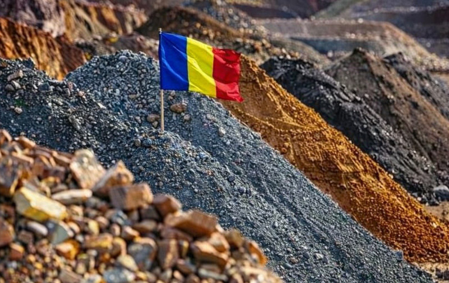 România devine punct strategic pentru industria aerospațială a SUA, inclusiv SpaceX; Pământuri rare din Groenlanda, rafinate la Feldioara