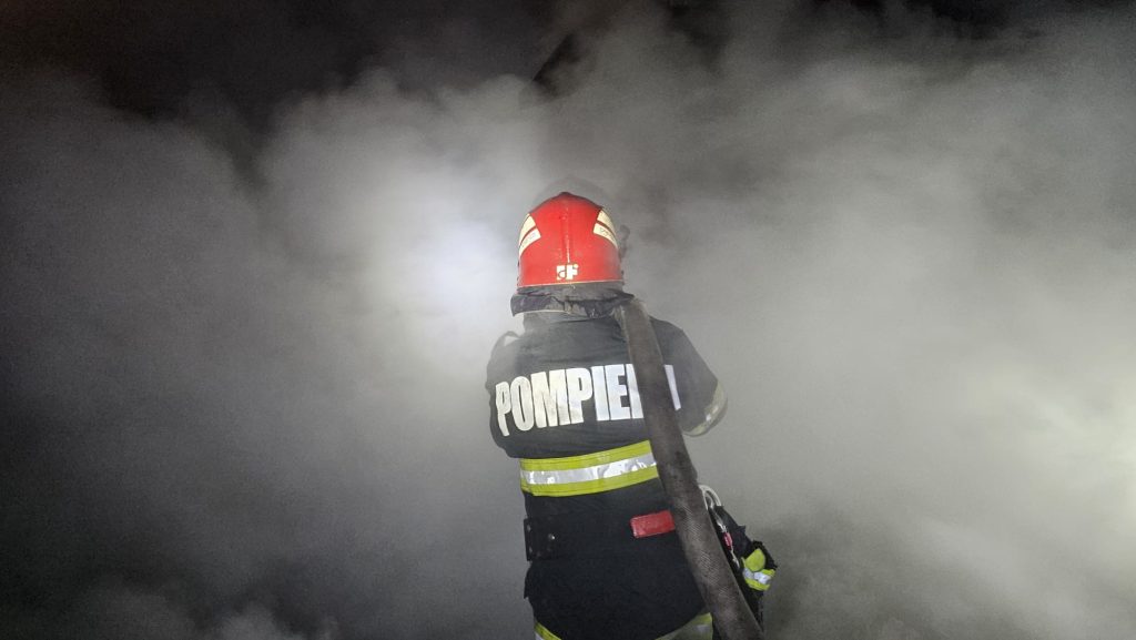 Femeie găsită carbonizată, în urma unui incendiu la Popești