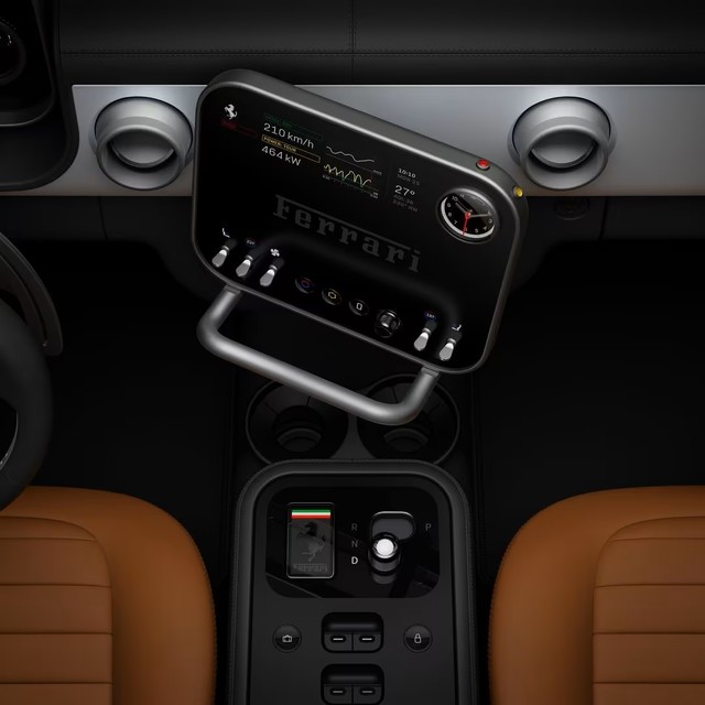 FOTO Ferrari Luce: primul model electric din istoria mărcii italiene. Interior plin de aluminiu și schimbător din Gorilla Glass