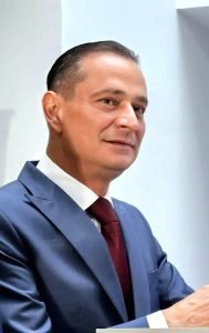 Primarul PSD al Sectorului 4 din Bucureşti şi Preşedintele PSD Bucureşti, Daniel Băluţă, a anunţat duminică, într-un comunicat de presă, intenţia de a propune un proiect de hotărâre menit să protejeze cetăţenii faţă de furnizorii de energie termică