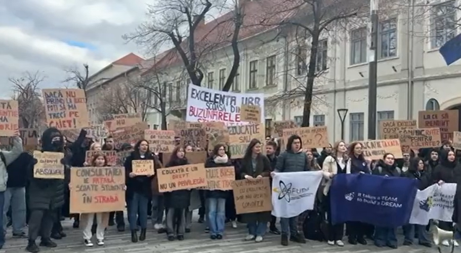 Proteste-studenti-UBB-Cluj.png