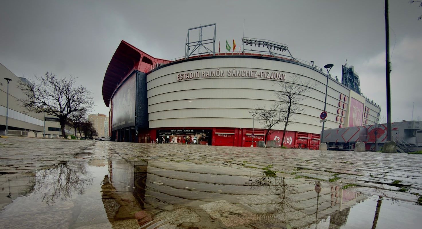 Suspendido el Sevilla-Girona; se juega este domingo a las 16:15
