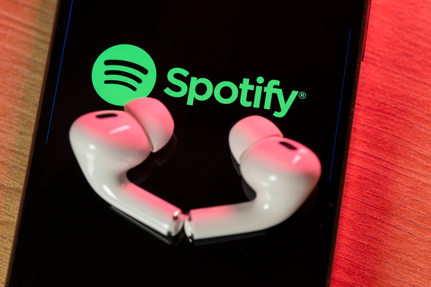 Industria tehnologică se află într-un punct de cotitură semnificativ, iar declarațiile recente ale Spotify au agitat și mai mult apele