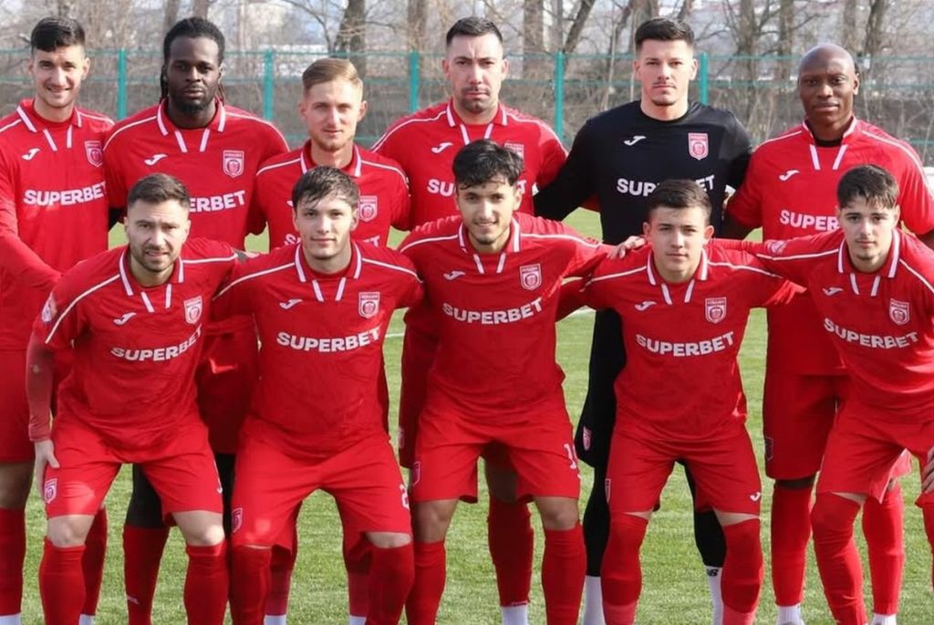 Jucător cu peste 100 de meciuri în Superliga, ajutor pentru CS Dinamo