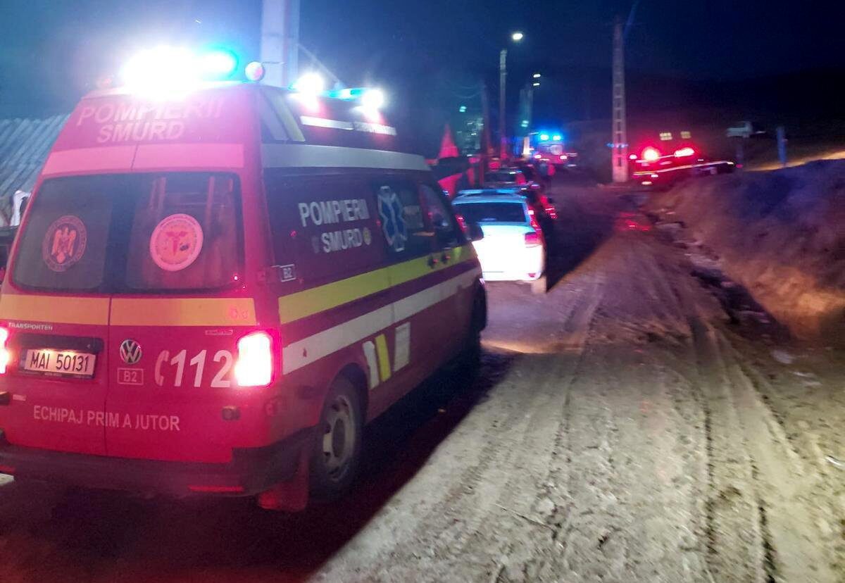 Tragedie în comuna Chirpăr, județul Sibiu: doi copii pier în albie, iar familia lor avea un trecut dureros O tragedie ce îngreunează conștiința comunității din Chirpăr, județul Sibiu, a zguduit recent sufletele localnicilor și a readus în discuție gestionarea situațiilor de risc în rândul familiilor vulnerabile