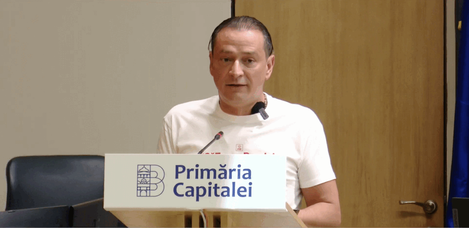 Tensiuni tot mai accentuate în administrația bucureșteană: dispute politice și blocaje în protocolul termofical Lupta pentru controlul serviciilor publice, în special pentru sistemul de termoficare al Capitalei, continuă să genereze tensiuni și dispută între lideri politici, în special între PSD și USR