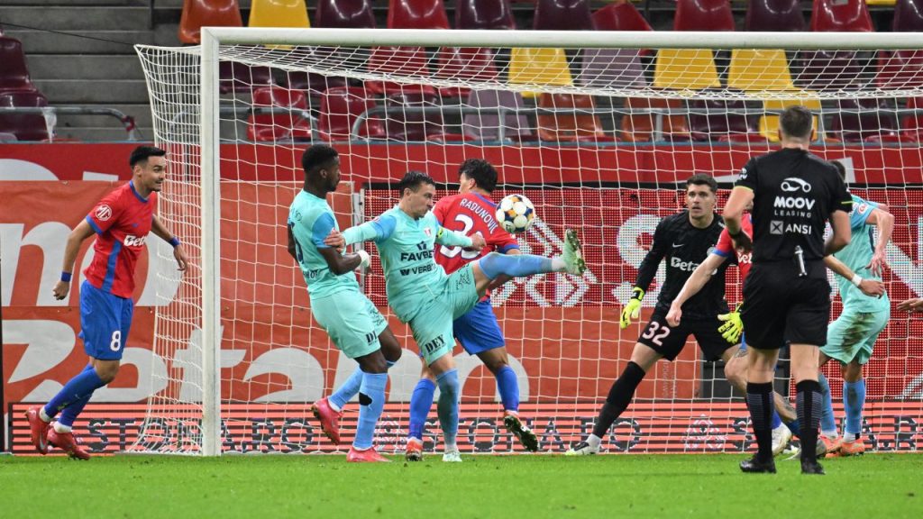 fcsb-uta-arad-superliga-superbet-26102025.jpg