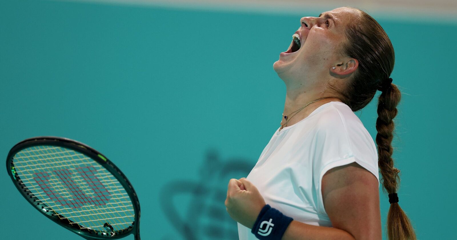 Ostapenko scrie istorie la Abu Dhabi cu o partidă uluitoare!