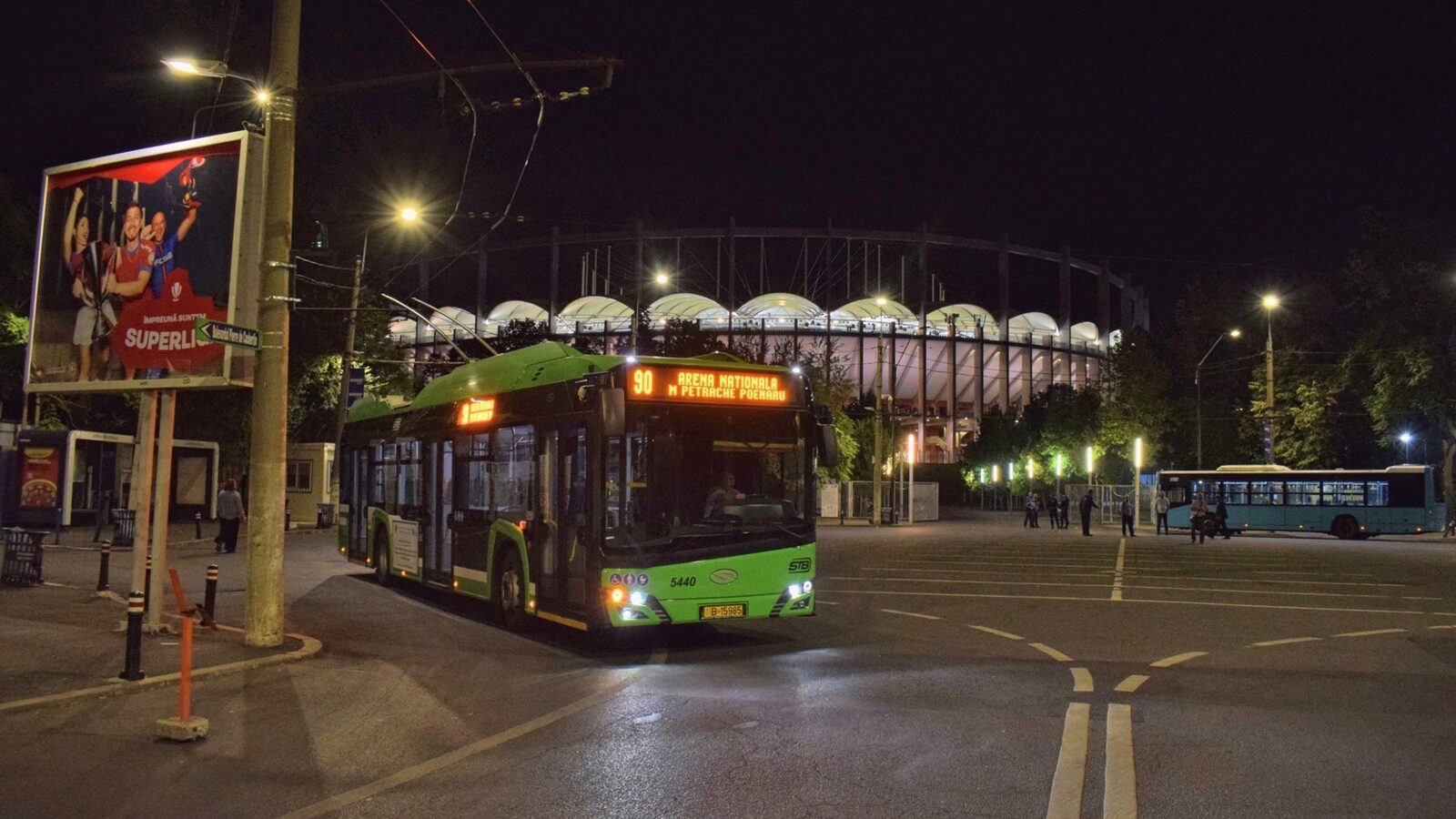 Luni seara, bucureștenii care se vor afla în zona Stadionului Național vor fi nevoiți să țină cont de eventuale devieri ale liniilor de transport în comun operate de STB, în contextul unui eveniment sportiv de amploare