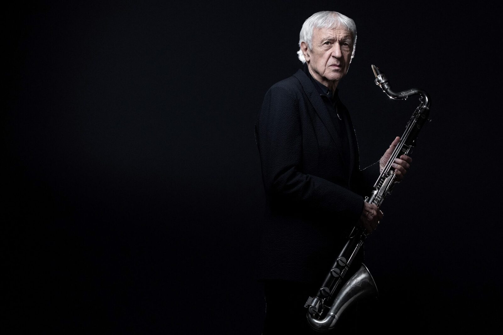 Jazz-ul a pierdut o figură emblematică: clarinetistul și saxofonistul Michel Portal a murit la vârsta de 90 de ani, lăsând în urmă o moștenire incomensurabilă în lumea muzicii contemporane