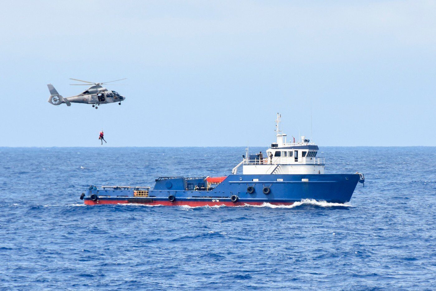 Francezii au reușit recent o captură semnificativă de droguri într-o regiune strategică din Pacific, consolidând astfel eforturile internaționale de combatere a traficului de narcotice