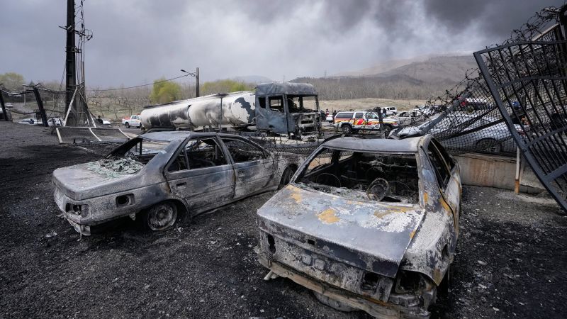 Iranul, Trump și scumpirile: Petrolul explodează, atacuri în Bahrain, război la orizont?