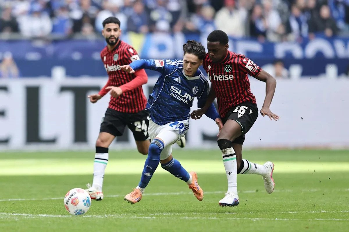 Noel Aseko, așteptat să revină la Bayern Munchen la finalul sezonului Bayern Munchen va activa o clauză de răscumpărare pentru mijlocașul Noel Aseko, care a evoluat în acest sezon la Hannover 96