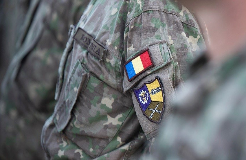 Ajutoare financiare pentru pensionarii militari cu venituri mici: Amendament PSD aprobat în Parlament Un amendament propus de Partidul Social Democrat și adoptat în comisiile de specialitate din Parlament prevede acordarea unor ajutoare financiare unice pentru pensionarii militari care primesc pensii mai mici de 3.000 de lei