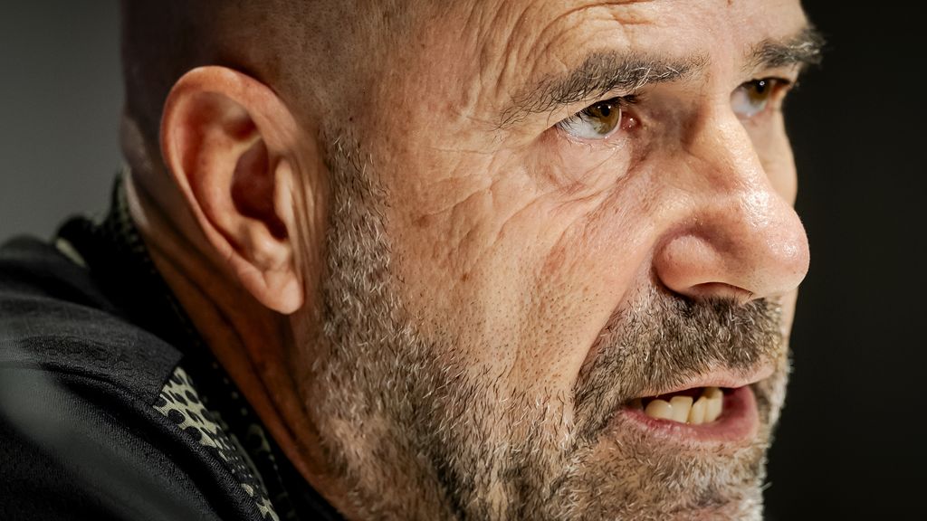 Bosz, presat de titlu: „tragem și împingem” la psv