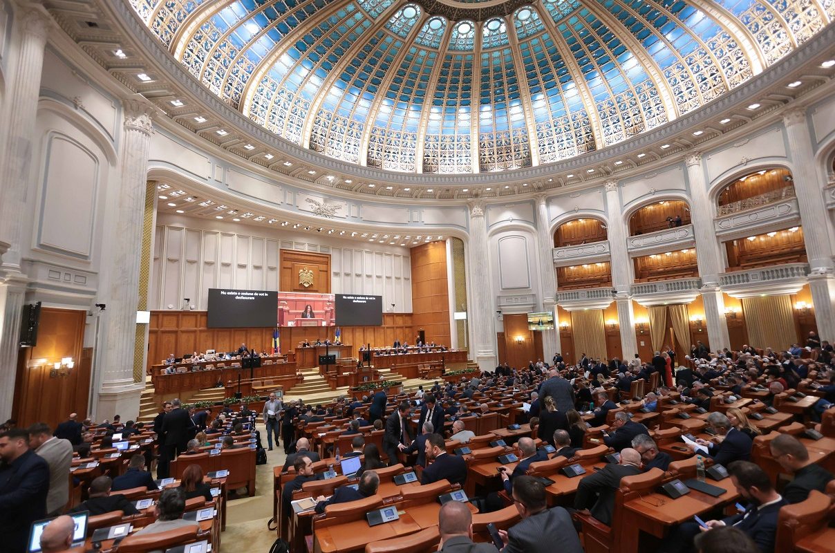 PNL susține bugetul propus de guvern: Echilibru, realism și adecvare pentru România Președintele Senatului, Mircea Abrudean, a declarat luni că Partidul Național Liberal (PNL) susține propunerea de buget prezentată de guvern, considerând-o o „formulă echilibrată, realistă, potrivită”