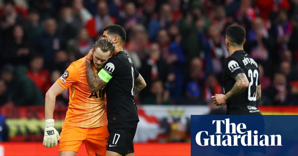 Dezastrul de la Tottenham: O seară neagră care a șters orice speranță europeană Tottenham a trăit o seară de coșmar în deplasarea din Champions League, pierzând cu 5-2 în fața celor de la Atletico Madrid