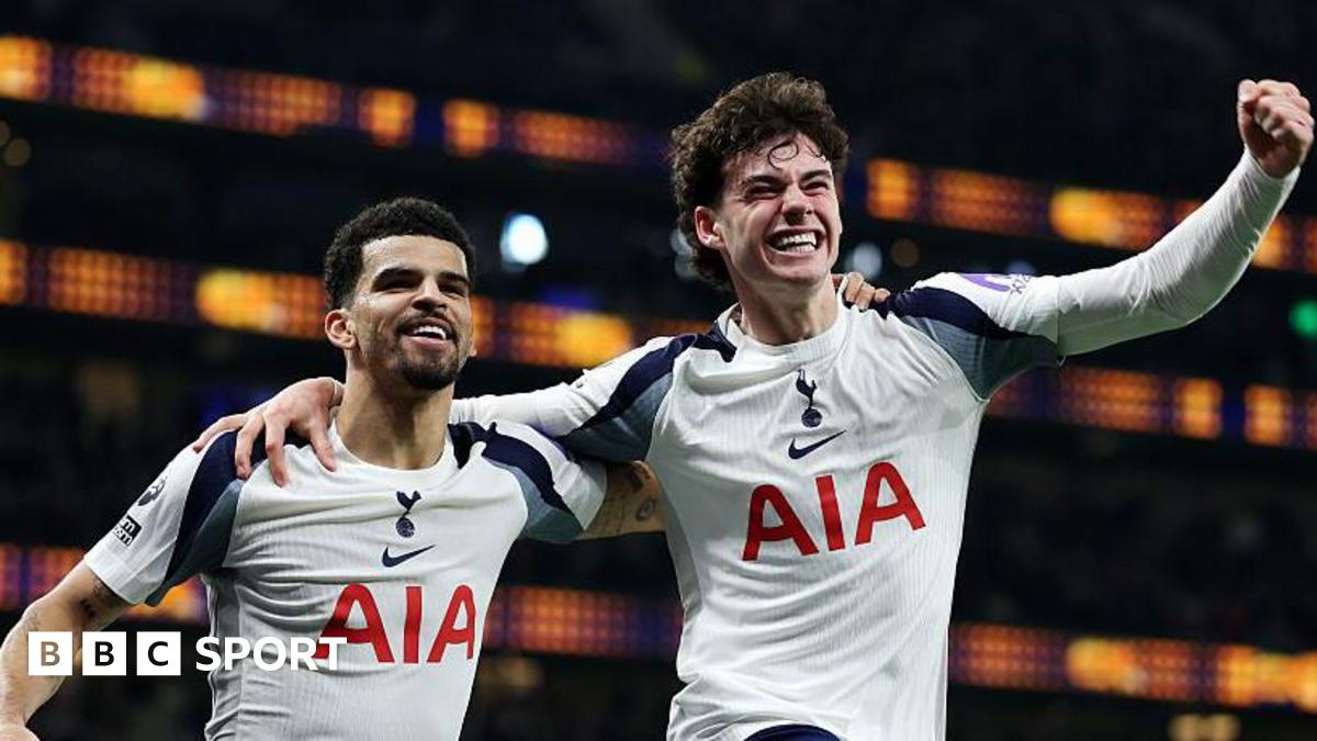 Spectacol de goluri și incidente în meciul Crystal Palace – Tottenham Hotspur Londra, Marea Britanie – Meciul dintre Crystal Palace și Tottenham Hotspur a oferit o serie de evenimente spectaculoase, cu goluri, un cartonaș roșu și un penalty controversat