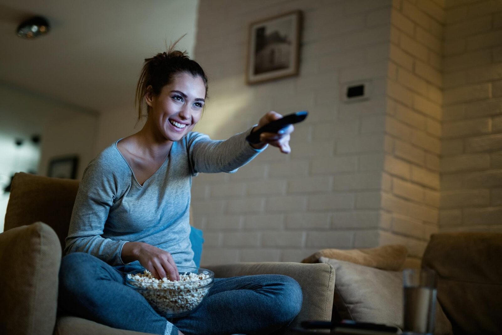 Ce să vezi la streaming: Recomandări de la The Washington Post Pentru cei care caută opțiuni de divertisment pentru seară, o listă cu recomandări de filme și seriale noi apărute pe platformele de streaming a fost publicată recent