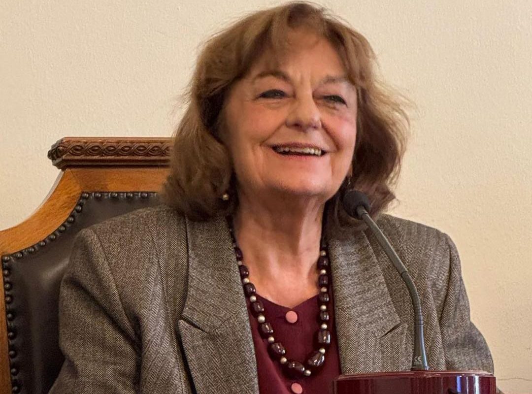 Ana Blandiana, recunoscută de Universitatea „Alexandru Ioan Cuza” din Iași Universitatea „Alexandru Ioan Cuza” (UAIC) din Iași va acorda luni, 16 martie, titlul de Doctor Honoris Causa scriitoarei Ana Blandiana