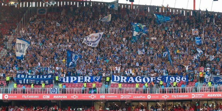 Porto vinde bilete online pentru deplasarea la Benfica