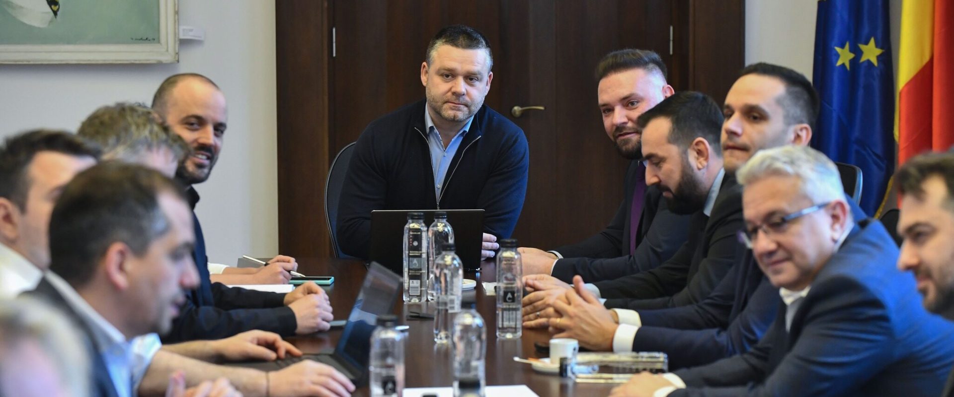 Ciucu și Piedone au discutat despre proiectele prioritare din Sectorul 5 Primarul general al Capitalei, Ciprian Ciucu, s-a întâlnit marți cu primarul Sectorului 5, Vlad Popescu Piedone, pentru a discuta despre proiectele prioritare din sector