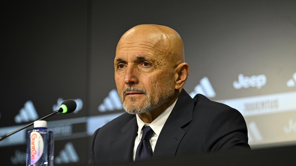 Spalletti, antrenorul lui Juventus, se concentrează pe meciul cu Sassuolo și negocierile pentru prelungirea contractului Luciano Spalletti, antrenorul lui Juventus, a abordat o serie de subiecte importante înaintea meciului cu Sassuolo, dar și despre viitorul său la club