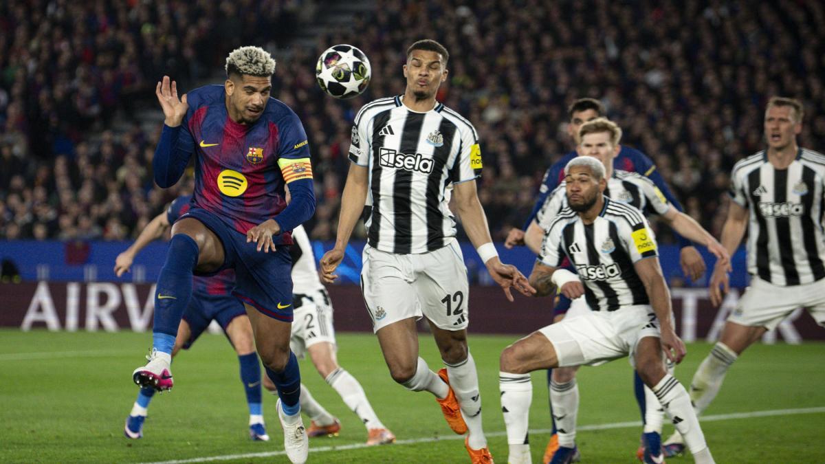 Barcelona își aliniază forțele pentru duelul cu Rayo Vallecano: Joan Garcia titular Barcelona se pregătește pentru meciul din această după-amiază cu Rayo Vallecano, iar antrenorul Hansi Flick a anunțat deja echipa de start