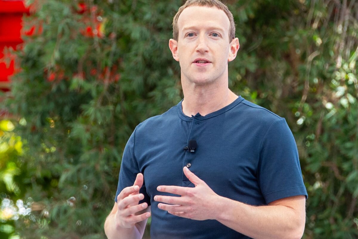 Zuckerberg, posibilă colaborare cu Casa Albă