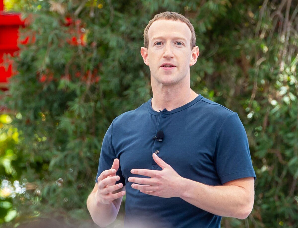 Zuckerberg, posibilă colaborare cu Casa Albă