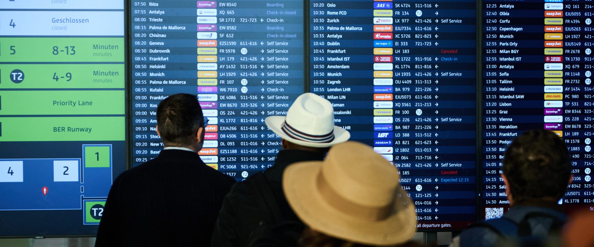 Români blocați în Orient? Ministerul Transporturilor prezintă drepturile pasagerilor.