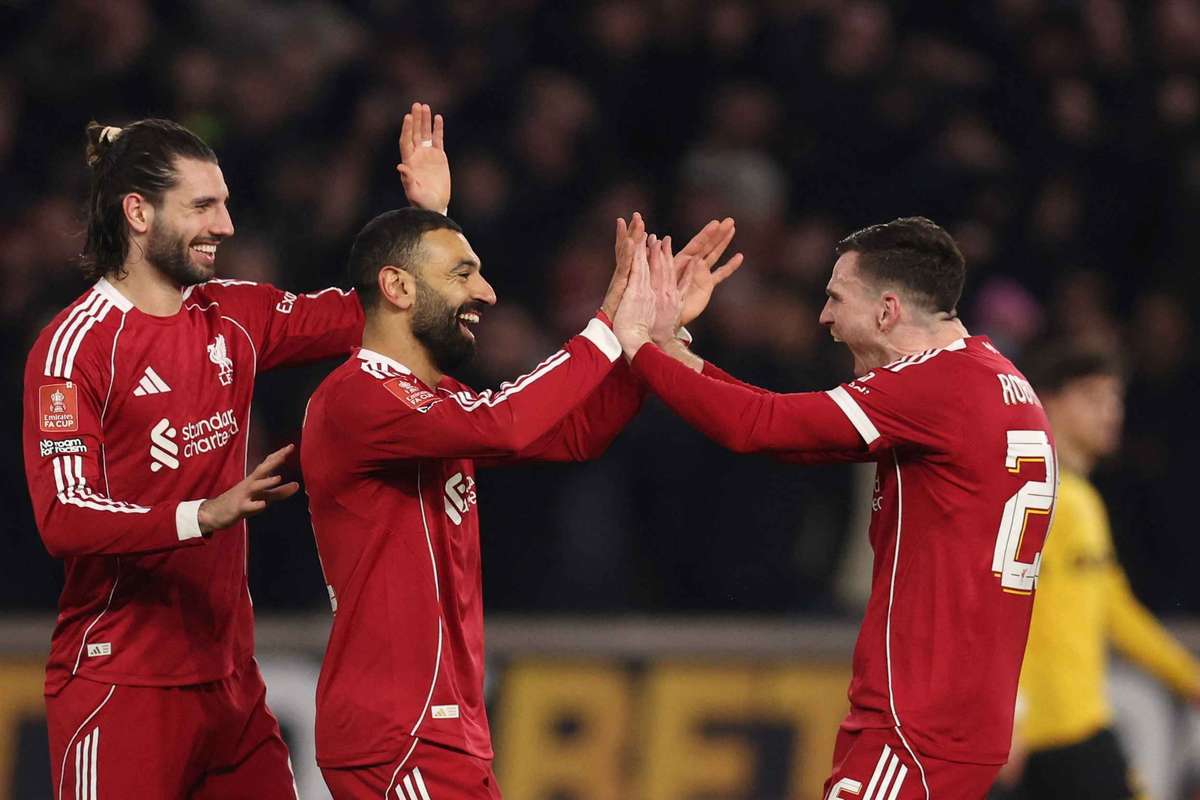 Liverpool se răzbună pe Wolves și avansează în sferturile FA Cup Liverpool a demonstrat că înfrângerea recentă din Premier League a fost doar un accident