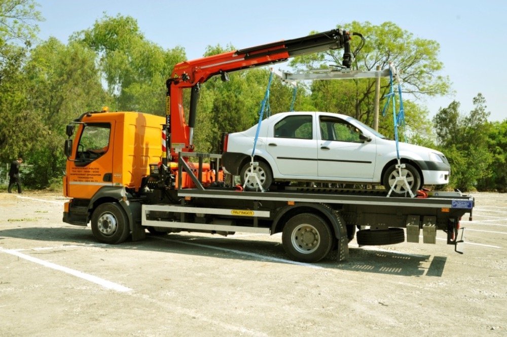 Sectorul 1 lansează o platformă online pentru verificarea mașinilor ridicate Primăria Sectorului 1 a lansat o platformă online prin intermediul căreia șoferii pot verifica dacă autovehiculele lor au fost ridicate