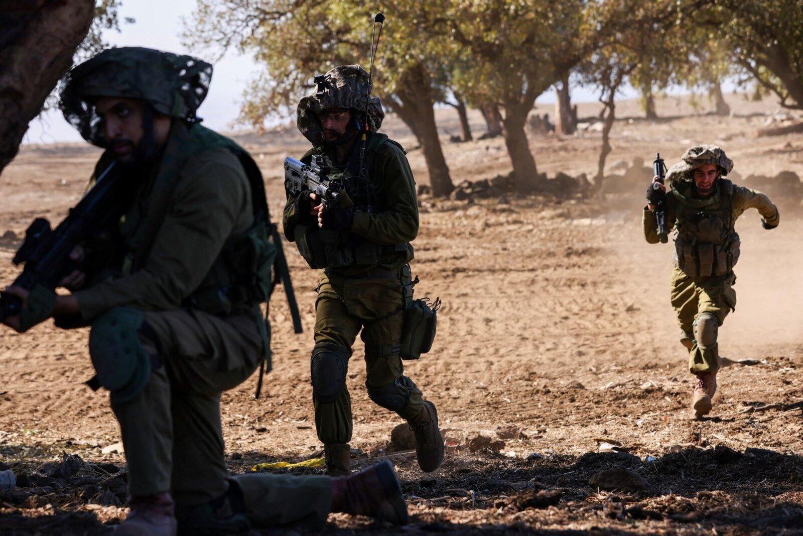 Opoziția israeliană: Lipsa trupelor de luptă, un „dezastru de securitate”