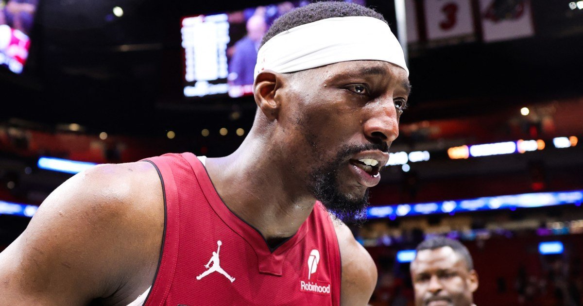 Adebayo, seară istorică: 83 de puncte pentru Miami Heat, al doilea cel mai bun scor din istoria NBA Miami, SUA – O noapte de coșmar pentru Washington Wizards, dar una de poveste pentru fanii lui Miami Heat