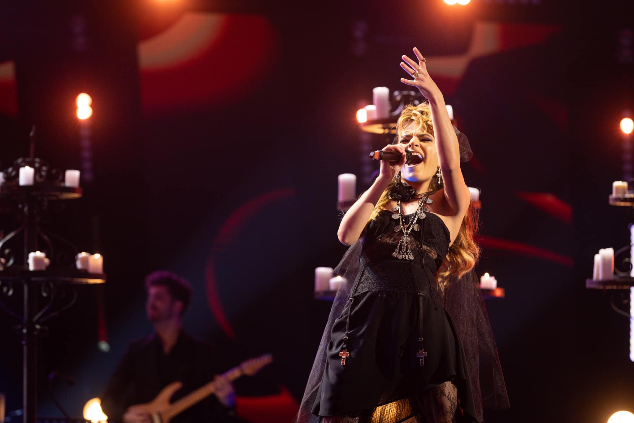 România la eurovision: Alexandra căpitănescu cu „choke me”