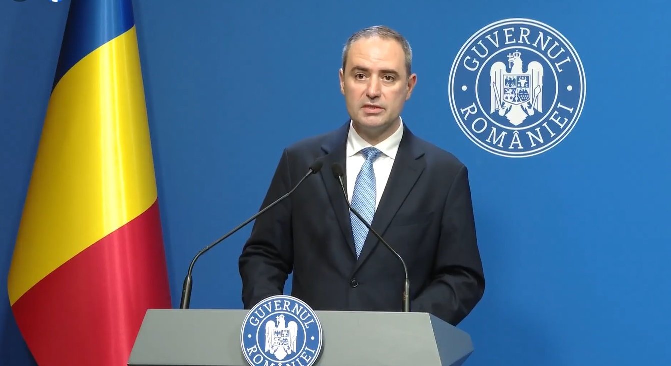Finanțele resping suplimentarea bugetului Ministerului Muncii propusă de PSD Ministrul Finanțelor, Alexandru Nazare, a anunțat miercuri că Ministerul pe care îl conduce nu susține amendamentul propus de Partidul Social Democrat (PSD) privind alocarea a 1,1 miliarde de lei pentru suplimentarea bugetului Ministerului Muncii