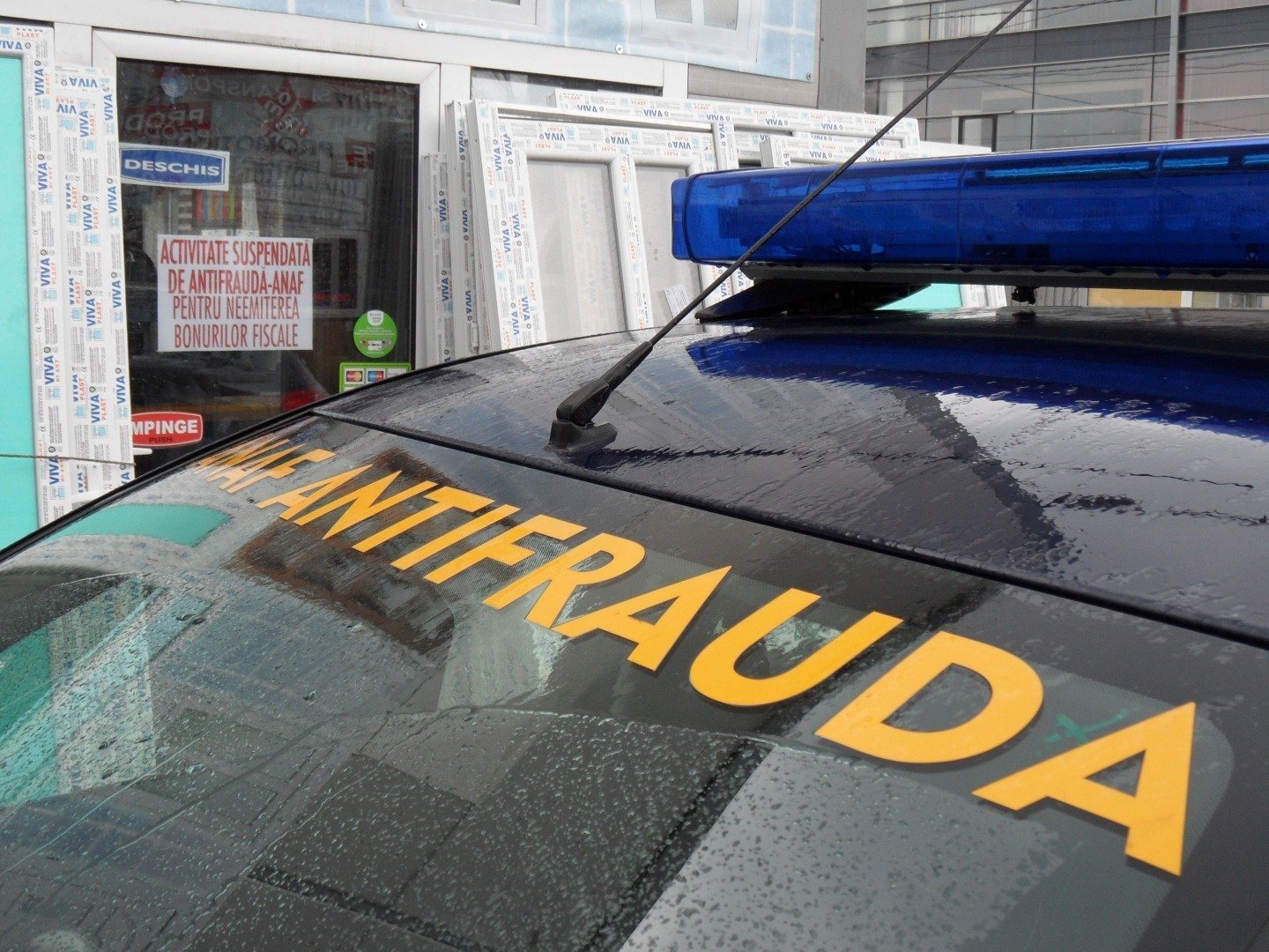 Verificări antifraudă la Călărași: ANAF și poliția efectuează percheziții Inspectorii antifraudă din cadrul Direcției Generale Antifraudă Fiscală (DGAF), structura centrală a ANAF, au demarat marți ample verificări în județul Călărași