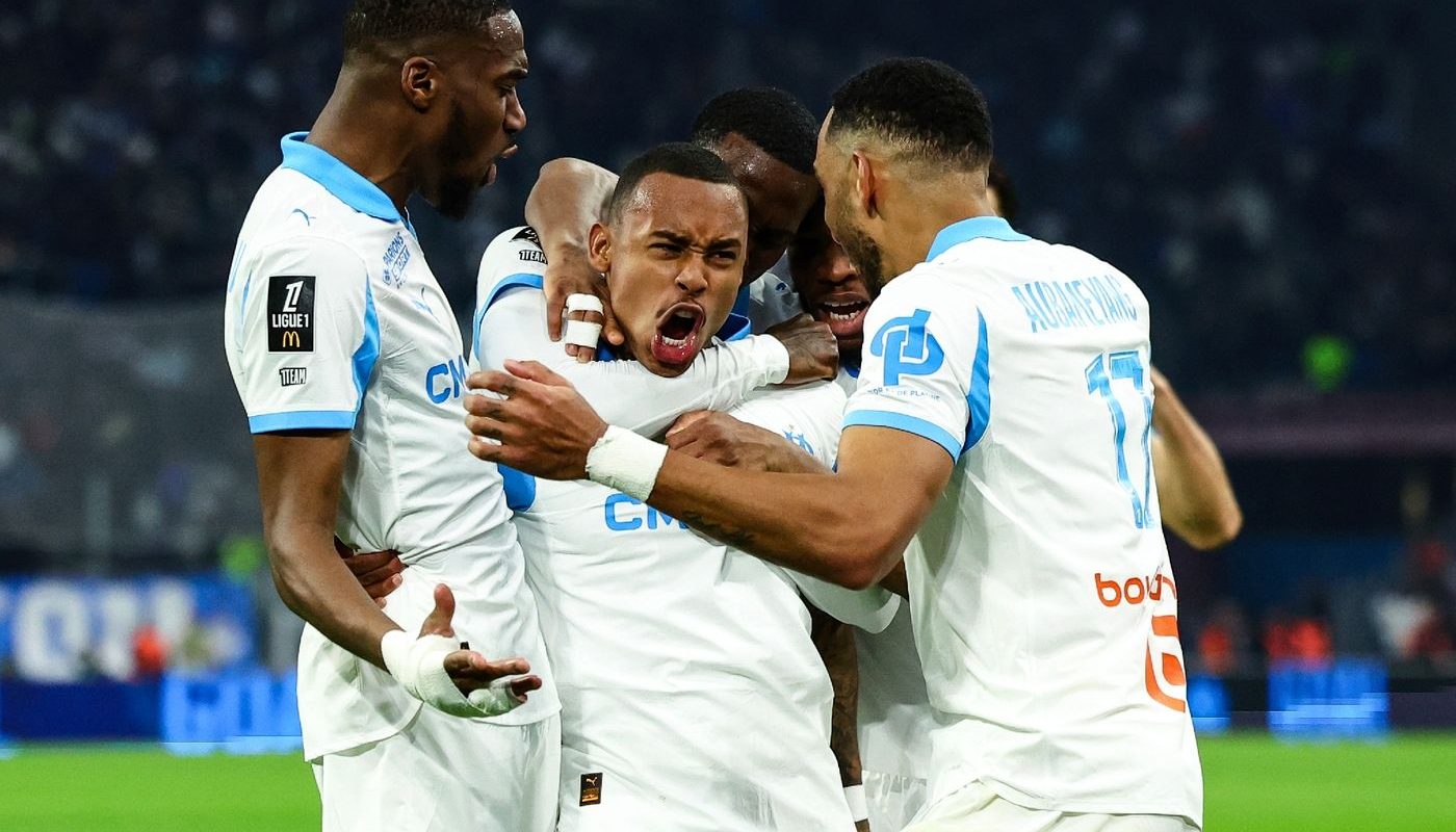 Aubameyang délivre l'OM, Kombouaré relance le Paris FC