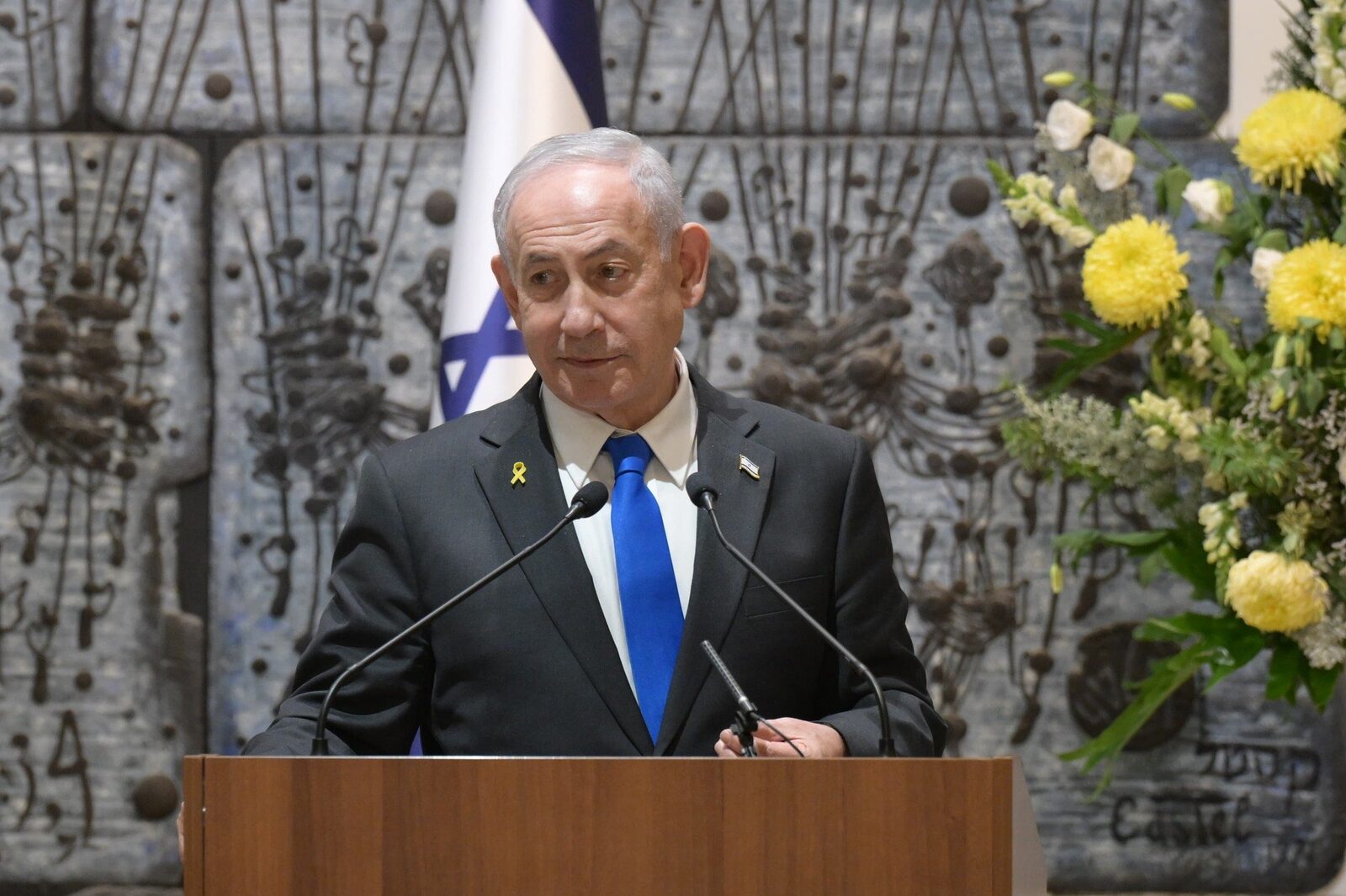 Atacuri israeliene asupra Teheranului: Netanyahu promite intensificarea operațiunilor Premierul israelian Benjamin Netanyahu a anunțat, duminică, intensificarea loviturilor asupra Teheranului în următoarele zile, marcând a doua zi a ofensivei israeliano-americane împotriva Iranului