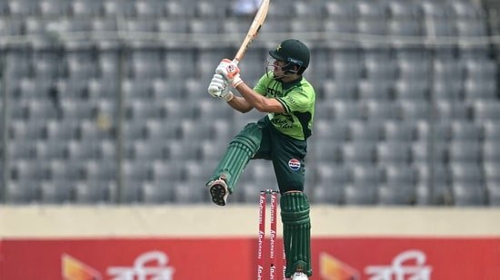 Bangladesh domină Pakistanul în al doilea meci ODI, având șansa de a câștiga seria Mirpur, Bangladesh – Echipa de cricket a Bangladeshului continuă să surprindă, demonstrând o formă excelentă în cel de-al doilea meci ODI împotriva Pakistanului
