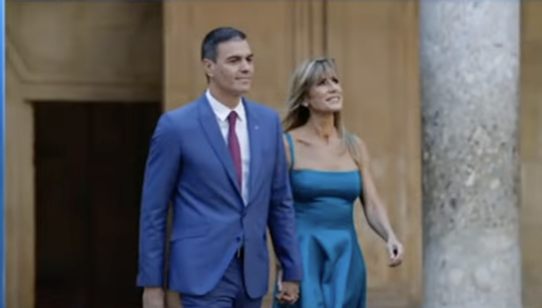 Răspunsul Spaniei la amenințările lui Trump: O poziție fermă împotriva războiului Premierul Spaniei, Pedro Sánchez, a răspuns cu fermitate amenințărilor din partea fostului președinte american Donald Trump, de a revizui relațiile comerciale cu țara sa